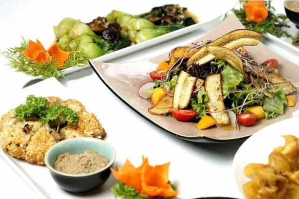 Tiệc chay dần phổ biến nhờ xu hướng sống xanh, lành mạnh