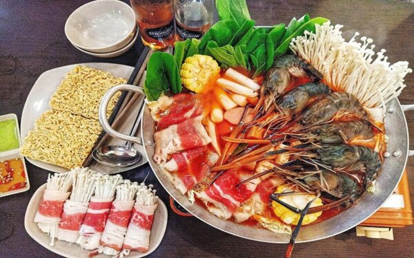 Dịch vụ nấu tiệc buffet Thủ Đức, ẩm thực chuẩn tại gia